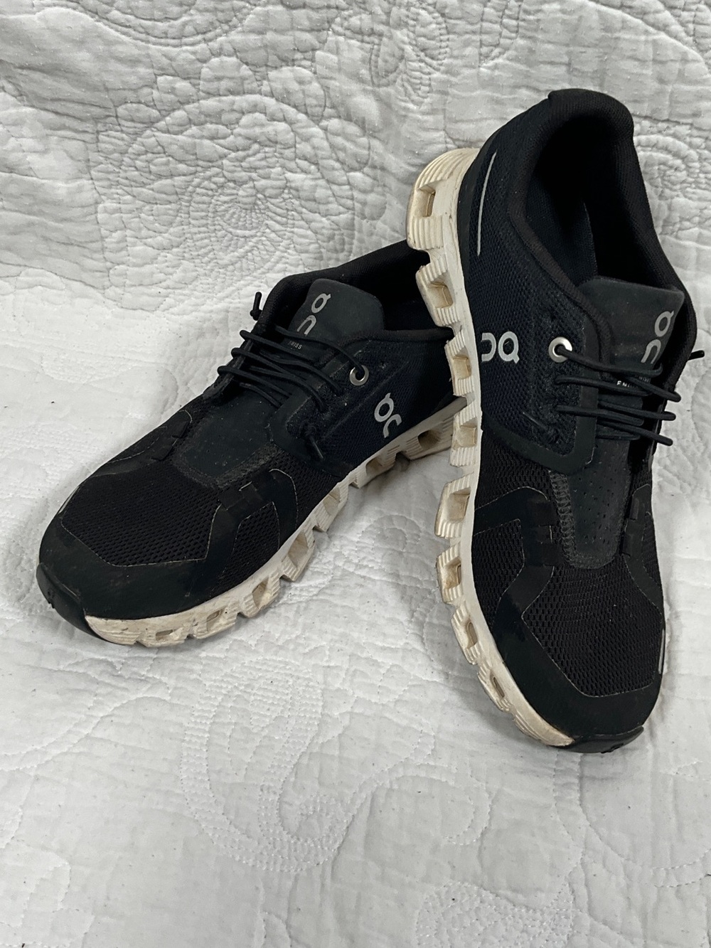 On Running Women's Black Athletic Cloudflow Sneakers